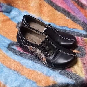 L'ARTISTE SPRING STEP CLOGS/LEATHER or best offer